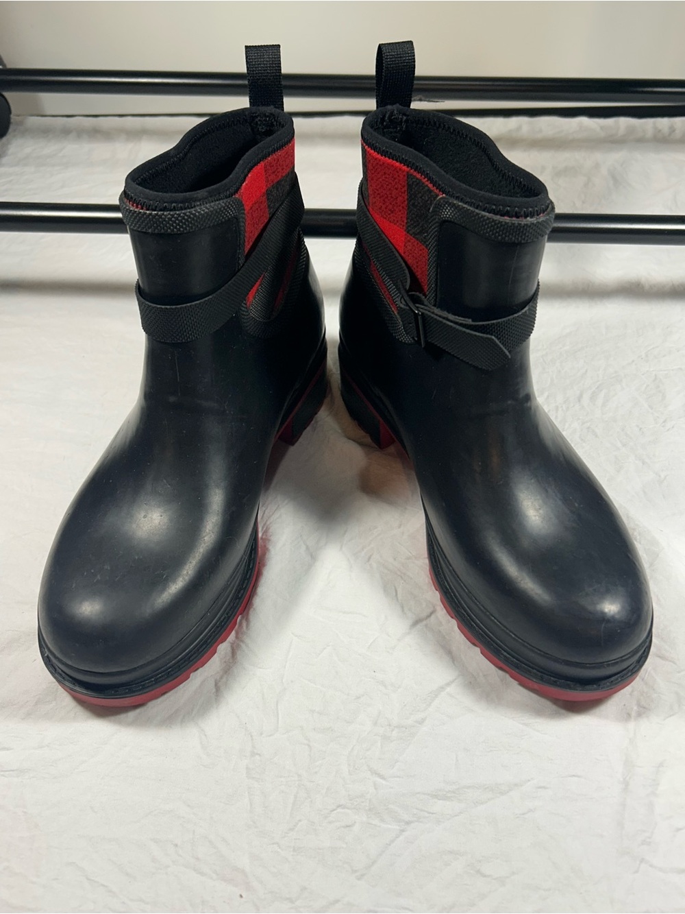 Muck Boot Co Liberty Ankle Waterproof Rubber Boots Buffalo Plaid Red Black
